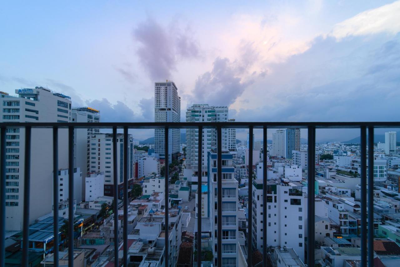 Moonlight Bay Panorama Condotel Ocean View Nha Trang Exterior photo